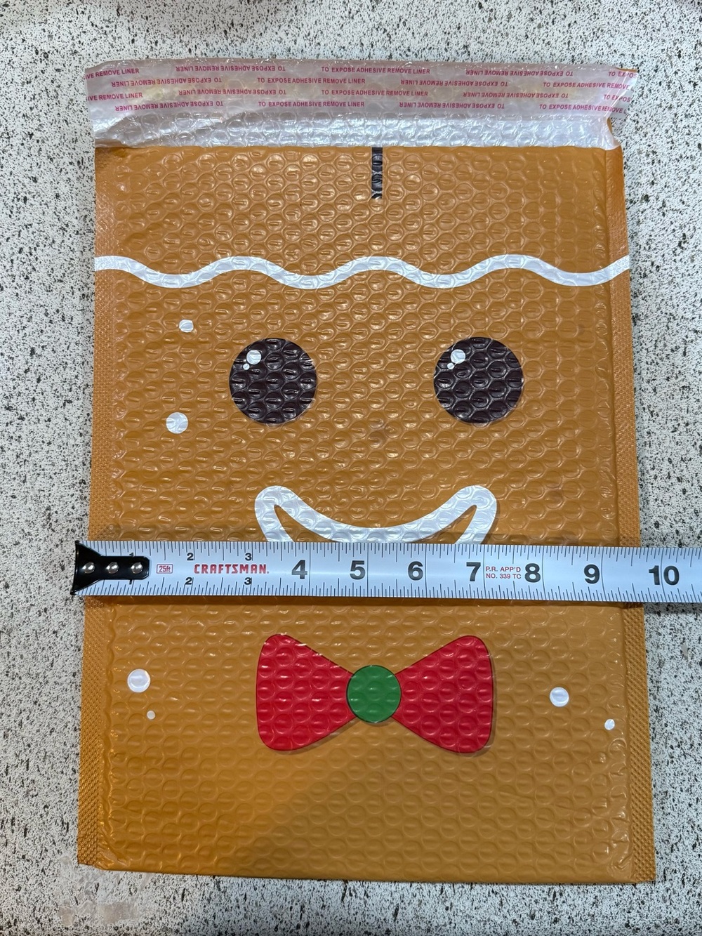 50 Pack of 10x13 Holiday Bubble Mailers - 25 Santa Face and 25 Gingerbread Man - Picture 10 of 11